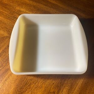 Yellow Glasbake 8 3/4”x 8 3/4” Brownie Pan
